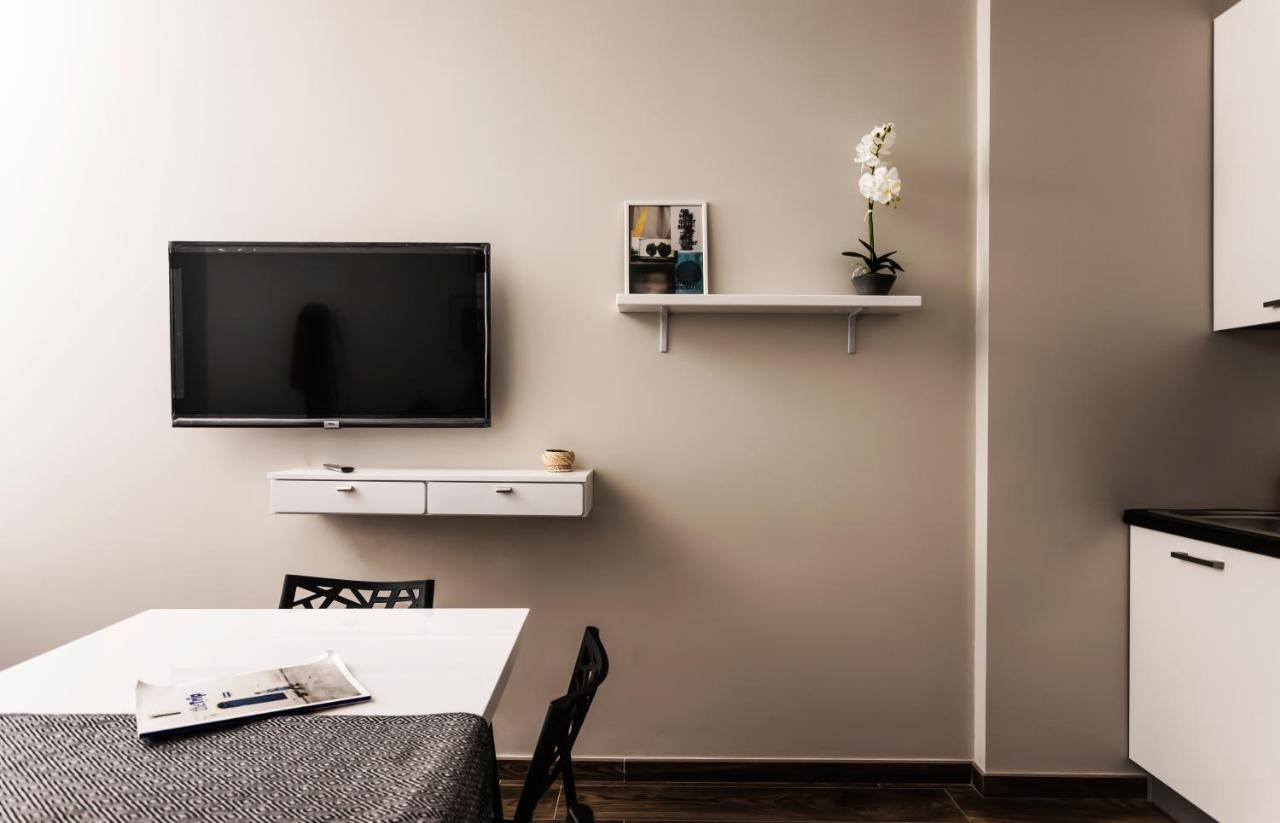 Amore E Iodio - Puglia Mia Apartments โมโนโปลี ภายนอก รูปภาพ
